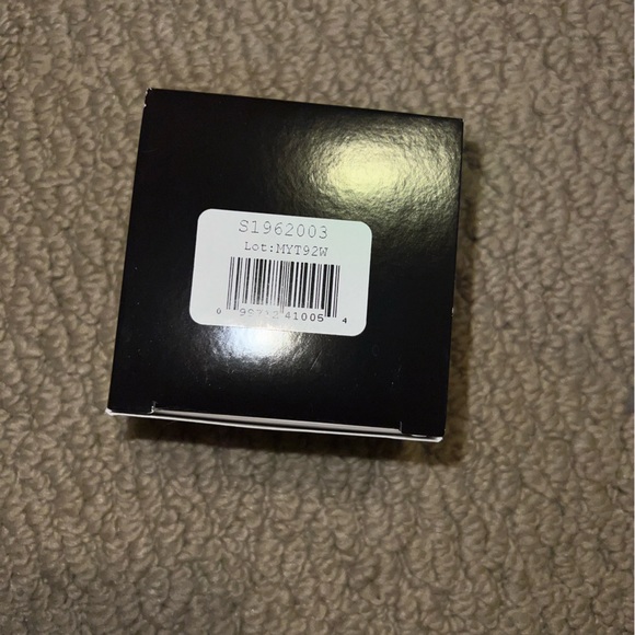 Dermablend Original Setting Powder - Picture 3 of 5